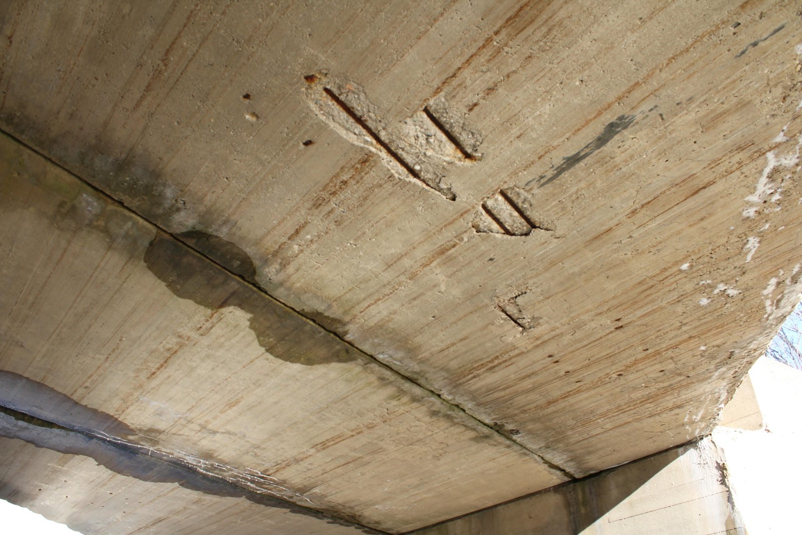 Ceiling details